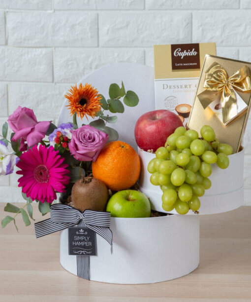 fruit and chocolate hampers