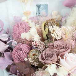 floral bouquet delivery