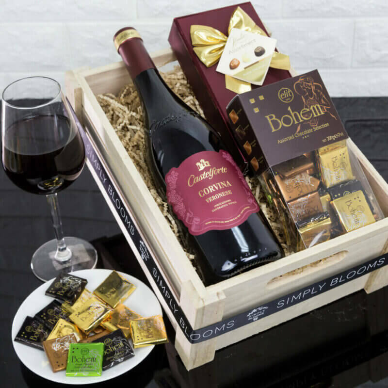 Gift Set with Chocolate and Wine | VKF Renzel